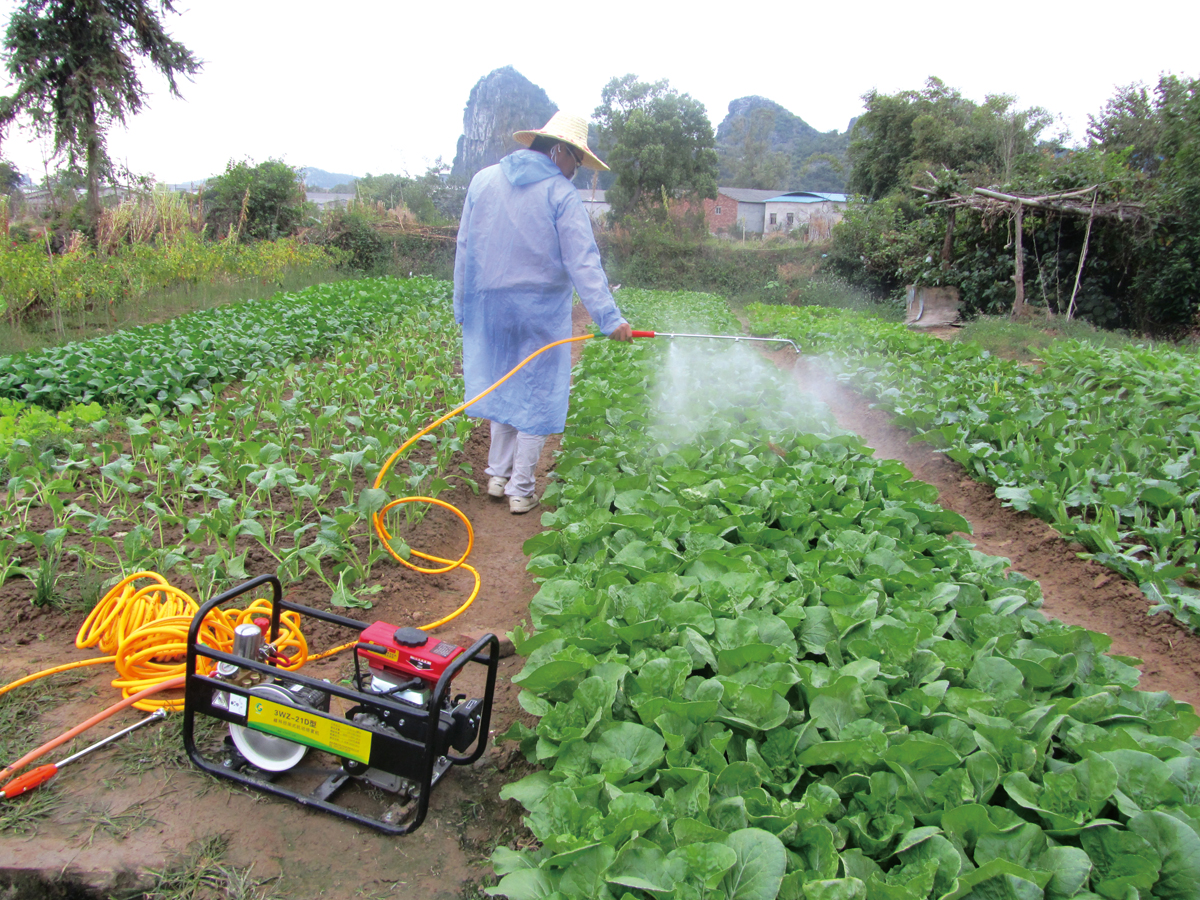 stretcher mounted sprayer